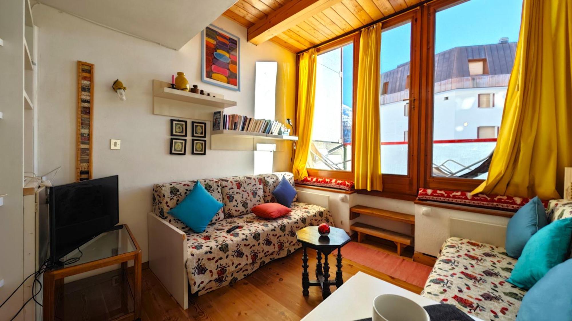 Hostdomus - Guglielmo Loft * Sestriere